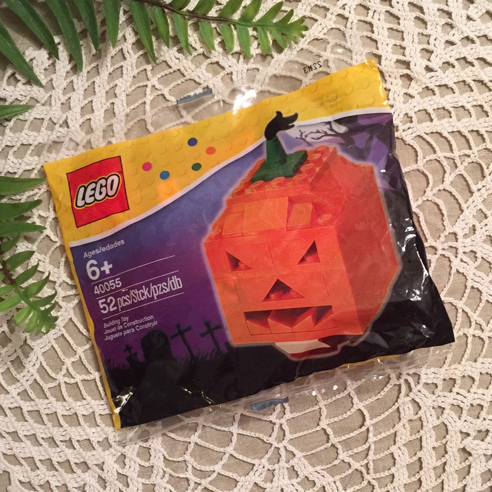 Retired Lego Halloween Pumpkin Kit Spooky Fall October Decor
